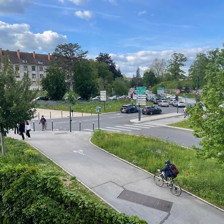 Situe A 5 Minutes De La Gare Daire Besançon Dış mekan fotoğraf